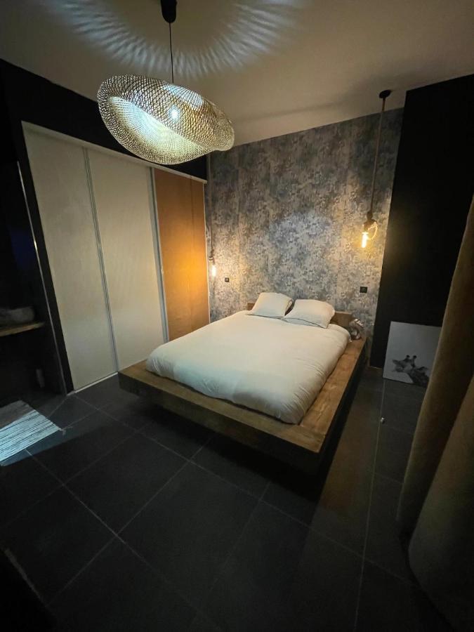 Appart 110M2 Terrasse Climatise Quartier Medieval Clermont-Ferrand Exterior photo